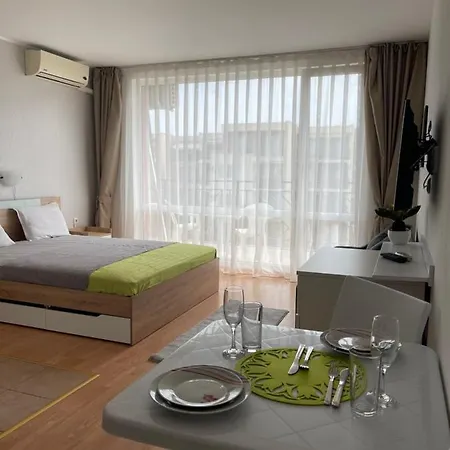 Apartment студиа Sunny Noks Slantschew brjag